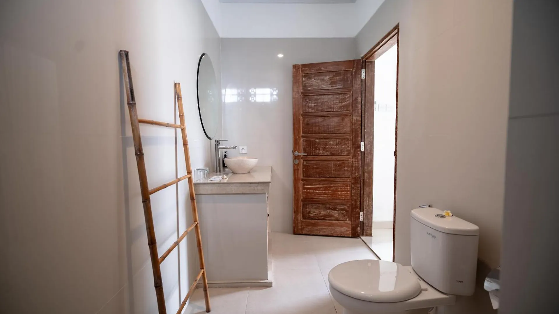 The Eight Villa & Rooms Bali - Seminyak