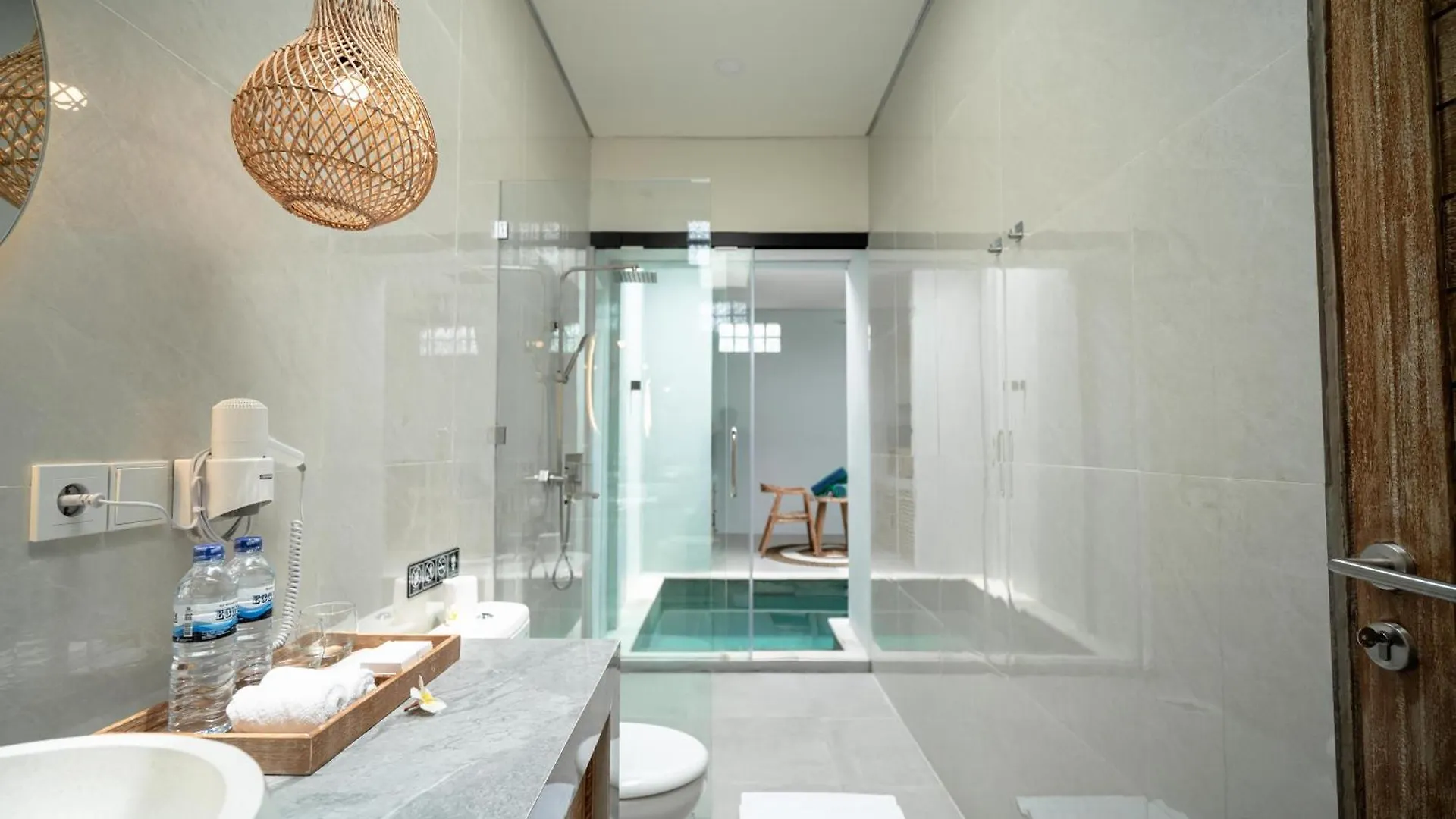 The Eight Villa & Rooms Bali - Seminyak Indonesien